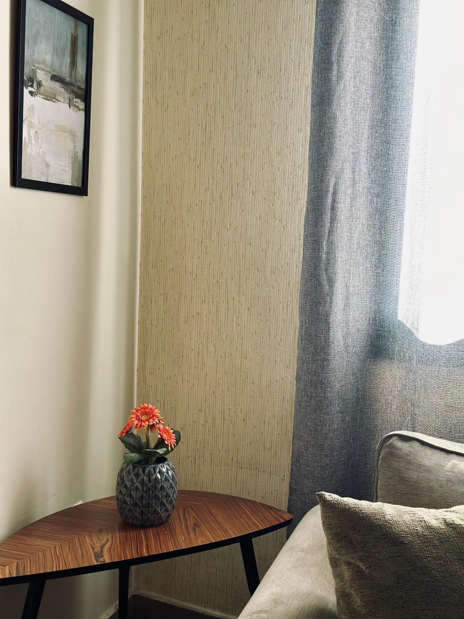 Cozy Apartments Mc Queen Athena Bagian luar foto